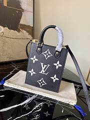 Forubags Louis Vuitton PETIT SAC PLAT Black/ Beige  – M57937 - 14 x 17 x 5 cm - 3
