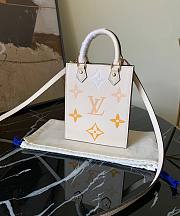 Forubags Louis Vuitton PETIT SAC PLAT Cream / Saffron  – M80449 - 14 x 17 x 5 cm - 1