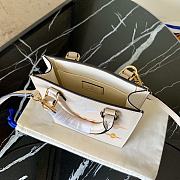 Forubags Louis Vuitton PETIT SAC PLAT Cream / Saffron  – M80449 - 14 x 17 x 5 cm - 4
