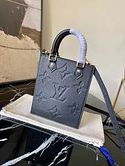Forubags Louis Vuitton PETIT SAC PLAT Cream / Black  – M80478 - 14 x 17 x 5 cm - 4