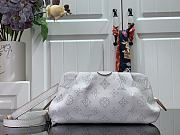 Forubags Louis Vuitton Scala Mini Pouch White – M80092 – 23 x 12.5 x 5 cm - 1