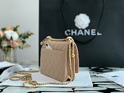 Forubags Chanel WOC Calfskin & Gold-Tone Metal Beige – AP2289 - 19 cm - 4