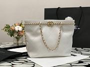 Forubags Chanel Vintage Tote Gold Chain Cowhide White – 99056 – 24x31x7 cm - 1