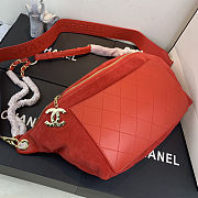 Forubags Chanel x Pharrell Waist Bag in Suede Red – 31.5x21x8 cm - 2