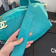 Forubags Chanel x Pharrell Waist Bag in Suede Light Blue – 31.5x21x8 cm - 6