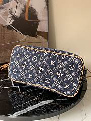 Forubags Louis Vuitton Neverfull Monogram Canvas - M57484 – 31 x 28 x 14 cm - 2
