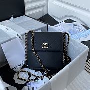 Forubags Chanel SMALL HOBO BAG Calfskin & Gold-Tone Metal Black - AS2542 – 19x23x7 cm - 5