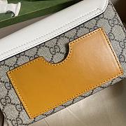 Forubags Gucci GG Supreme Padlock Shoulder Bag With Yellow Leather Key Holder White/GG Supreme – 409487 – 20×12.5×8 cm - 4