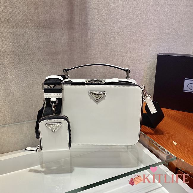 Forubags Prada Brique Shiny Leather Cross-Body Bag White - 2VH069 –22x16x6 cm - 1