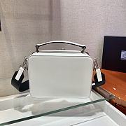 Forubags Prada Brique Shiny Leather Cross-Body Bag White - 2VH069 –22x16x6 cm - 5