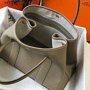 Forubags Hermes Garden Party TPM Togo Leather Dove Grey – 30x21x13 cm - 4