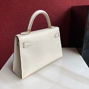 Forubags Hermes Kelly Mini II Epsom Handmade Gold Buckle White – 19 cm - 5