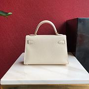 Forubags Hermes Kelly Mini II Epsom Handmade Gold Buckle White – 19 cm - 6