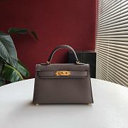 Forubags Hermes Kelly Mini II Epsom Handmade Gold Buckle Grey Etain - 19 cm - 1