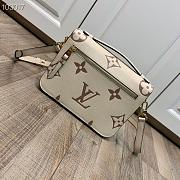 Forubags LV Pochette Métis Bicolor Monogram Empreinte Creme Boise De Rose - M45596 - 25x19x7 cm - 3