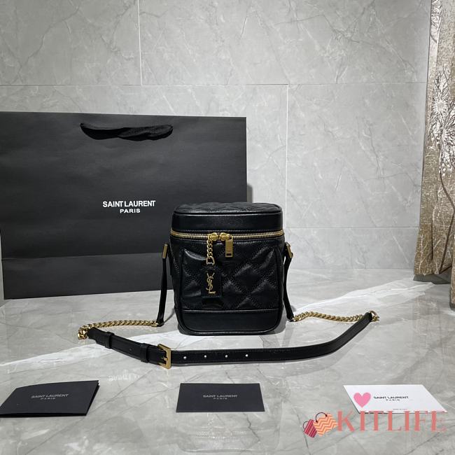 Forubags YSL 80'S Vanity Bag In Carré-Quilted Grain De Poudre Embossed Leather Black – 649779 - 14.5x16.5x9 cm - 1