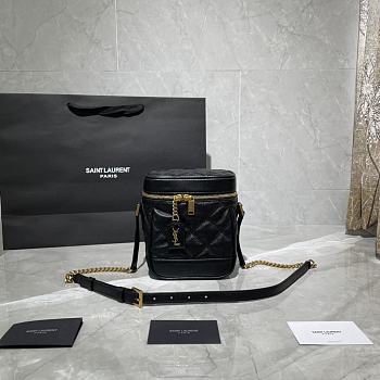 Forubags YSL 80'S Vanity Bag In Carré-Quilted Grain De Poudre Embossed Leather Black – 649779 - 14.5x16.5x9 cm