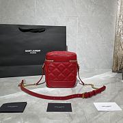 Forubags YSL 80'S Vanity Bag In Carré-Quilted Grain De Poudre Embossed Leather Red –  - 14.5x16.5x9 cm - 4