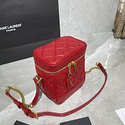 Forubags YSL 80'S Vanity Bag In Carré-Quilted Grain De Poudre Embossed Leather Red –  - 14.5x16.5x9 cm - 3