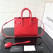 Forubags YSL Classic Sac De Jour Nano In Embossed Crocodile Shiny Leather With Padlock Red– 392035 – 22x18x11 cm - 4