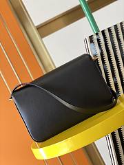 Forubags YSL Le Maillon Satchel In Smooth Leather Black – 649795 – 24x14.5x3.5 cm - 4