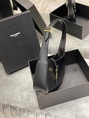 Forubags YSL Le 5 À 7 Hobo Bag In Smooth Leather Black – 657228 – 25×14×6 cm - 4