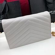 Forubags YSL Envelope Chain Wallet In Grain De Poudre Embossed Leather Gold Metal Logo White – 393953 – 19x11.5x4 cm - 3