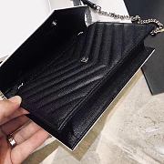 Forubags YSL Envelope Chain Wallet In Grain De Poudre Embossed Leather Silver Metal Logo Black/White – 393953 – 19x11.5x4 cm - 5