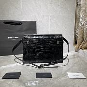 Forubags YSL Manhattan Shoulder Bag In Crocodile-Embossed Shiny Leather Silver Hardware Black – 579271 – 29x20.5x7 cm - 3