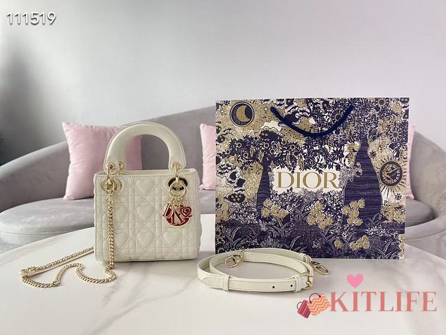 Forubags Dior Amour Lady Dior Sheep Leather Heart-Shaped Pattern Rattan Plaid Creamy White – 17 x 15 x 7 cm - 1