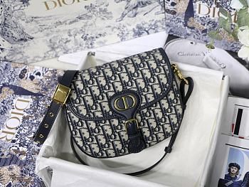 Forubags Dior Bobby Bag Dior Oblique Jacquard Mini Blue – S8010 – 18x14x5cm