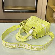 Forubags Dior Lady D-Lite Bag Lime – M0565O – 24x20x11 cm - 3