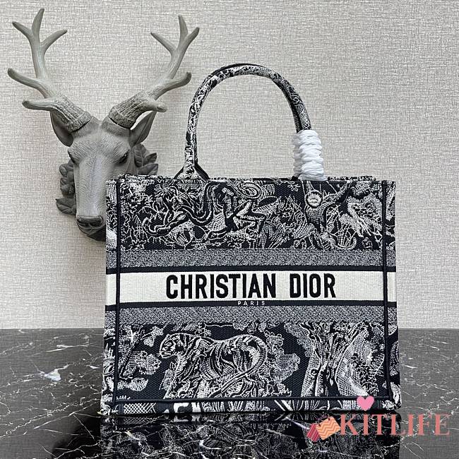 Forubags Dior Book Tote Reverse Blue – 41.5×35×18 cm - 1