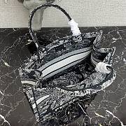 Forubags Dior Book Tote Reverse Blue – 41.5×35×18 cm - 5