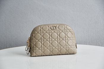 Forubags Dior Caro Beauty Pouch Light Beige - S5047U – 23x15.5x7.5 cm