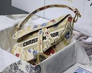 Forubags Dior Saddle Oblique Embroidery Hibiscus - M9001 – 25.5 x 20 x 6.5 cm - 4