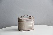 Forubags Dior Travel Striped Cosmetic Bag – 9012 - 18.5x13x10.5 cm - 6