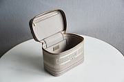 Forubags Dior Travel Striped Cosmetic Bag – 9012 - 24x17x13.5 cm - 5