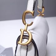 Forubags Dior Saddle Grained Leather White - 6816 - 21x18x5 cm - 6