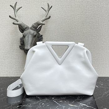 Forubags BV Point Nappa Cowhide Chalk White – 440999– 35x12x6.5 cm