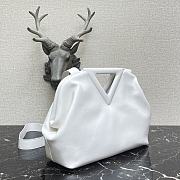 Forubags BV Point Nappa Cowhide Chalk White – 440999– 35x12x6.5 cm - 5