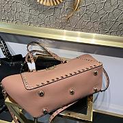 Forubags Valentino Rockstud Bag Grain Cowhide Pink – 0037A – 26×11×22cm  - 2