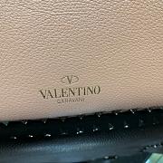 Forubags Valentino Rockstud Bag Grain Cowhide Pink – 0037A – 26×11×22cm  - 4