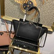 Forubags Valentino Rockstud Bag Grain Cowhide Black – 0037A – 26×11×22cm  - 1