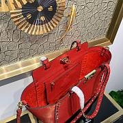 Forubags Valentino Rockstud Bag Grain Cowhide Red – 0037A – 26×11×22cm  - 4