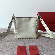 Forubags Valentino Garavani Rockstud Calfskin Hobo Handbag White – 50029# – 18.5×18.5× 6.5 cm  - 3