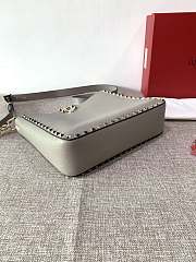 Forubags Valentino Garavani Rockstud Soft Cowhide Hobo Handbag Gray – 50031S# – 27×7×25 cm - 2