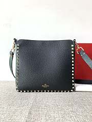 Forubags Valentino Garavani Rockstud Soft Cowhide Hobo Handbag Black – 50031S# – 27×7×25 cm - 6