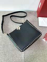 Forubags Valentino Garavani Rockstud Soft Cowhide Hobo Handbag Black – 50031S# – 27×7×25 cm - 2