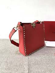 Forubags Valentino Garavani Rockstud Soft Cowhide Hobo Handbag Red – 50031S# – 27×7×25 cm - 6